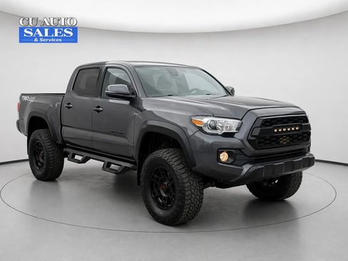 Used 2020 Toyota Tacoma TRD Off-Road w/ Technology Package AWD/4WD image 1
