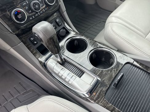 Used 2013 Buick Enclave Leather w/ Trailering Provision Package image 29