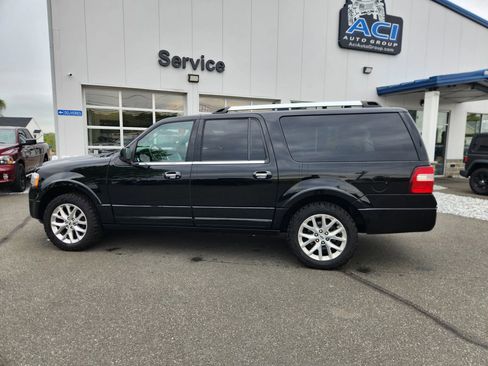 Used 2017 Ford Expedition EL Limited w/ Equipment Group 301A AWD/4WD image 9
