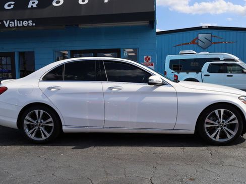 Used 2018 Mercedes-Benz C 300 Sedan image 5