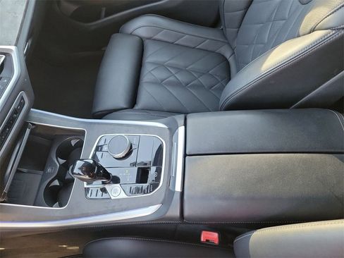 Used 2023 BMW X5 sDrive40i image 22