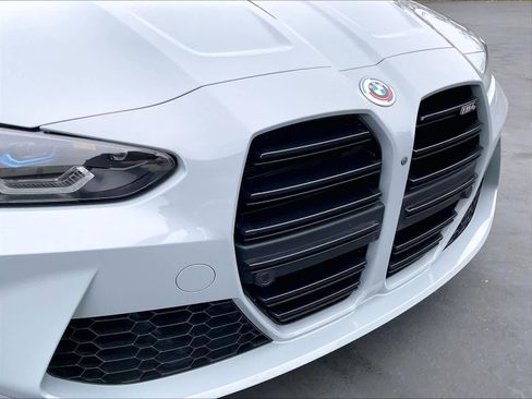 Used 2023 BMW M4 Coupe w/ M Driver's Package image 32