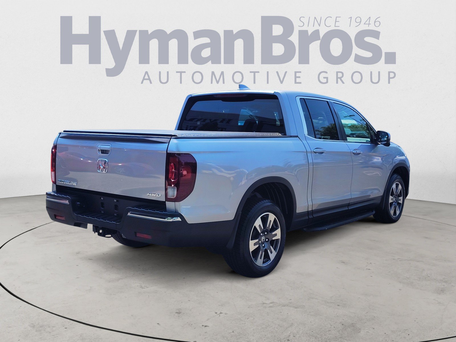 Used 2017 Honda Ridgeline RTL-T image 3