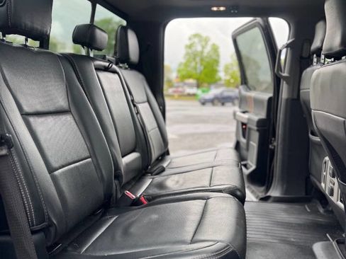 Used 2016 Ford F150 Lariat w/ Equipment Group 502A Luxury AWD/4WD image 9