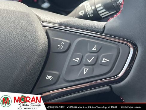 Certified 2023 Chevrolet Equinox RS AWD/4WD image 25