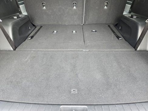 Used 2025 Hyundai Palisade SEL image 32