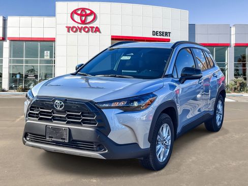 Certified 2026 Toyota Corolla Cross LE w/ Moonroof Package image 3