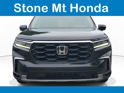 Used 2025 Honda Pilot EX-L image 2