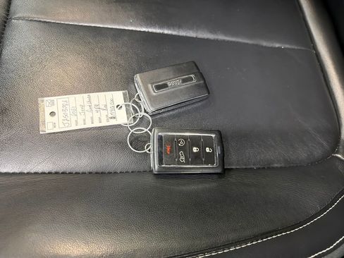 Used 2021 Jeep Grand Cherokee L Limited image 24