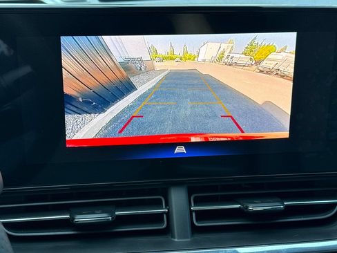 Used 2026 Chevrolet Trax RS w/ Driver Confidence Package FWD image 19