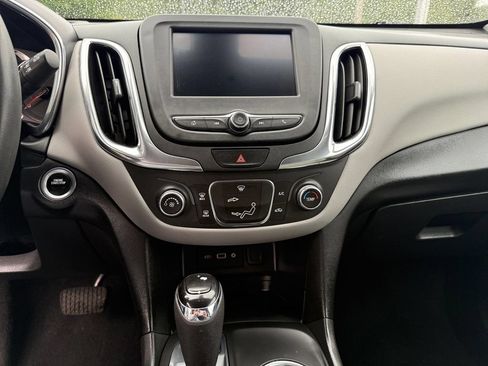 Used 2021 Chevrolet Equinox LT w/ LPO, Floor Liner Package AWD/4WD image 16
