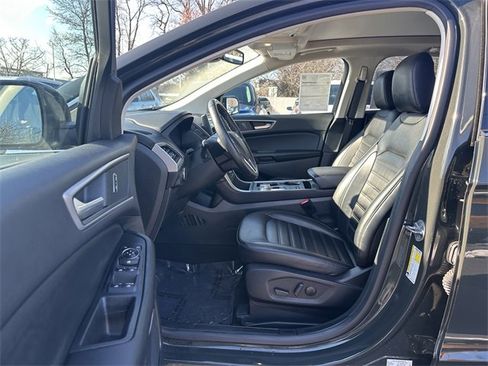 Certified 2022 Ford Edge SEL w/ Convenience Package image 19