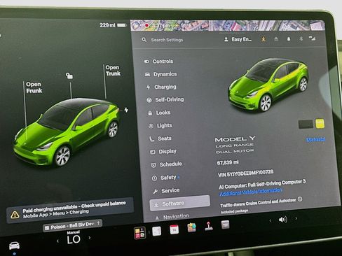 Used 2021 Tesla Model Y Long Range AWD/4WD image 18