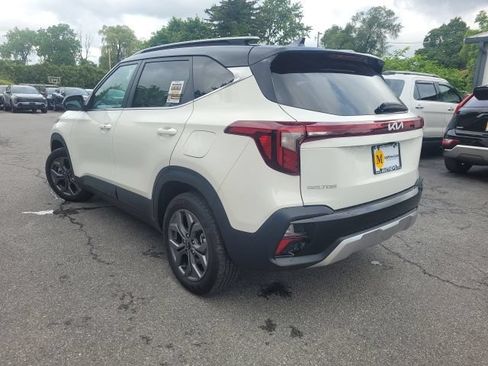 Certified 2024 Kia Seltos S AWD/4WD image 3