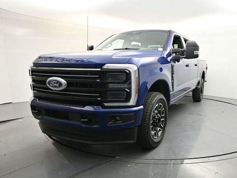 New 2026 Ford F250 4x4 Crew Cab Super Duty image 3