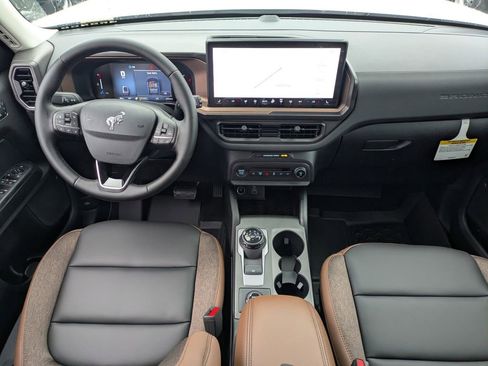 New 2026 Ford Bronco Sport Outer Banks AWD/4WD image 15