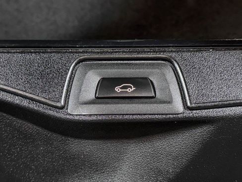 Used 2019 BMW X5 xDrive40i w/ Convenience Package image 39