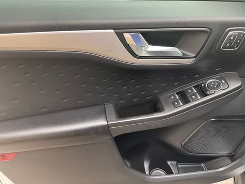 Used 2020 Ford Escape SEL FWD image 13