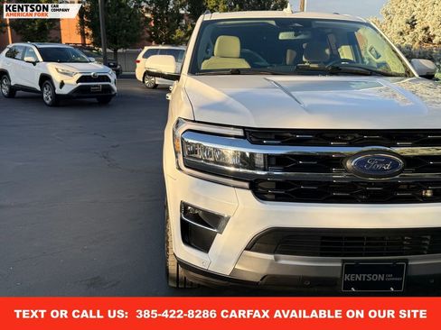 Used 2024 Ford Expedition Limited image 14