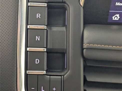 Used 2021 GMC Yukon XL AT4 image 24