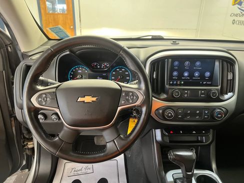Used 2019 Chevrolet Colorado LT AWD/4WD image 20