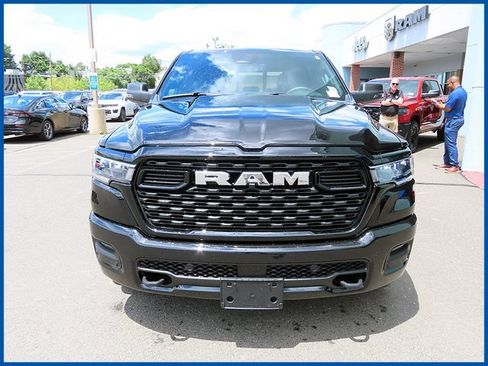 Used 2025 RAM 1500 Big Horn AWD/4WD image 3