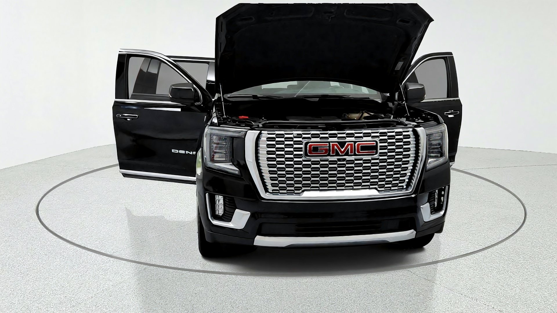 Used 2024 GMC Yukon XL Denali AWD/4WD image 15