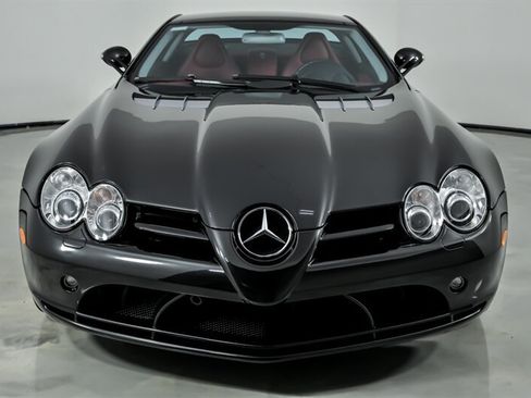 Used 2005 Mercedes-Benz SLR image 5