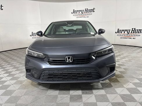 Used 2023 Honda Civic LX image 4