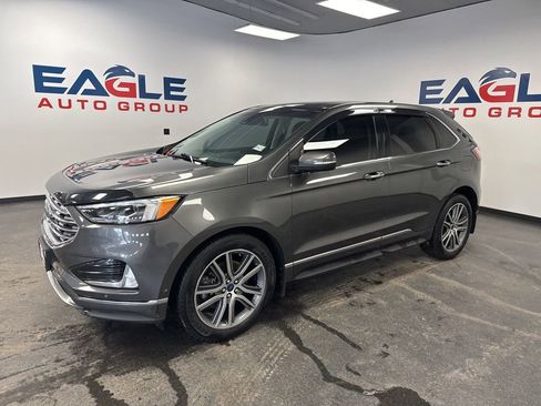 Used 2019 Ford Edge Titanium w/ Equipment Group 301A image 6