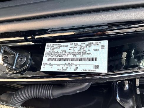 Used 2023 Ford F150 Lightning XLT AWD/4WD image 33