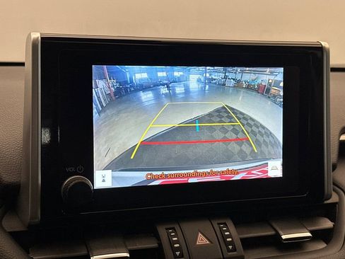 Used 2024 Toyota RAV4 XLE Premium FWD image 19