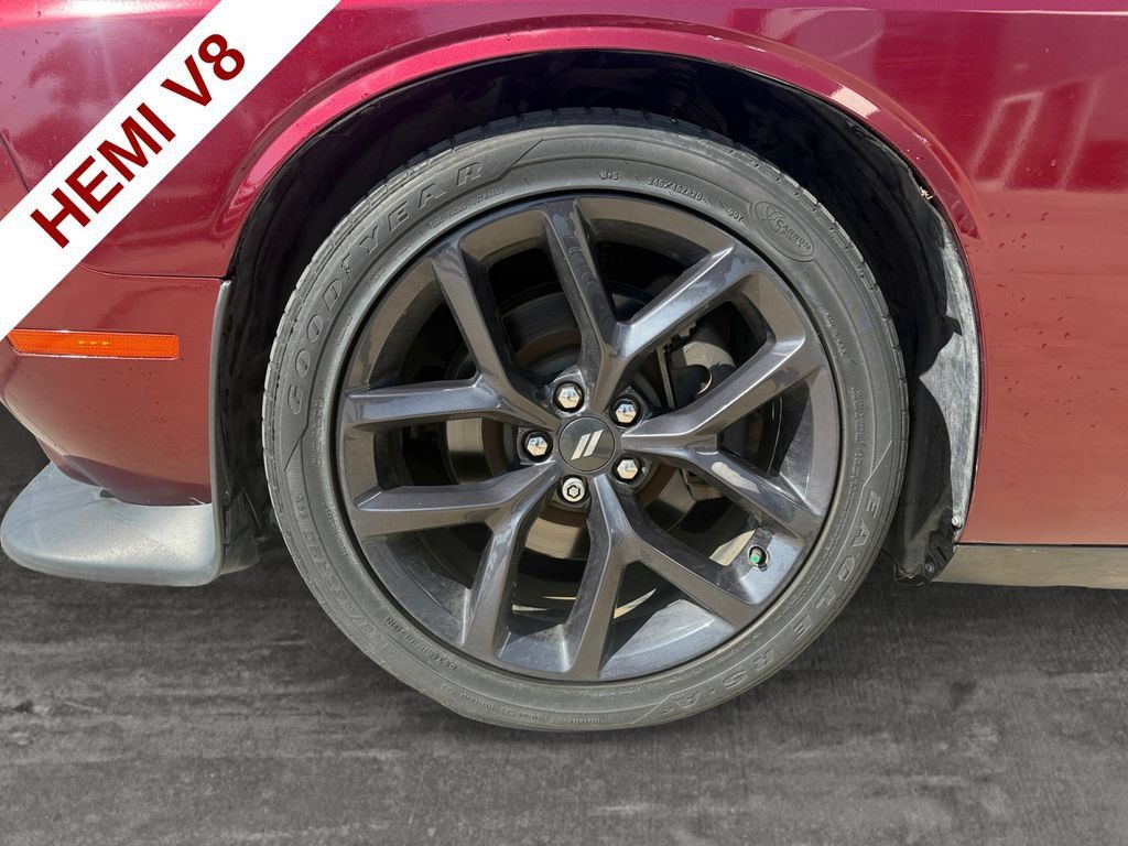Used 2020 Dodge Challenger R/T w/ Plus Package RWD image 9