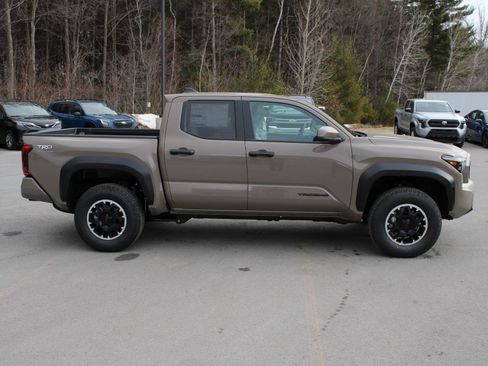 New 2026 Toyota Tacoma TRD Off-Road image 4