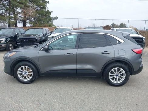 Certified 2021 Ford Escape SE w/ Convenience Package image 5