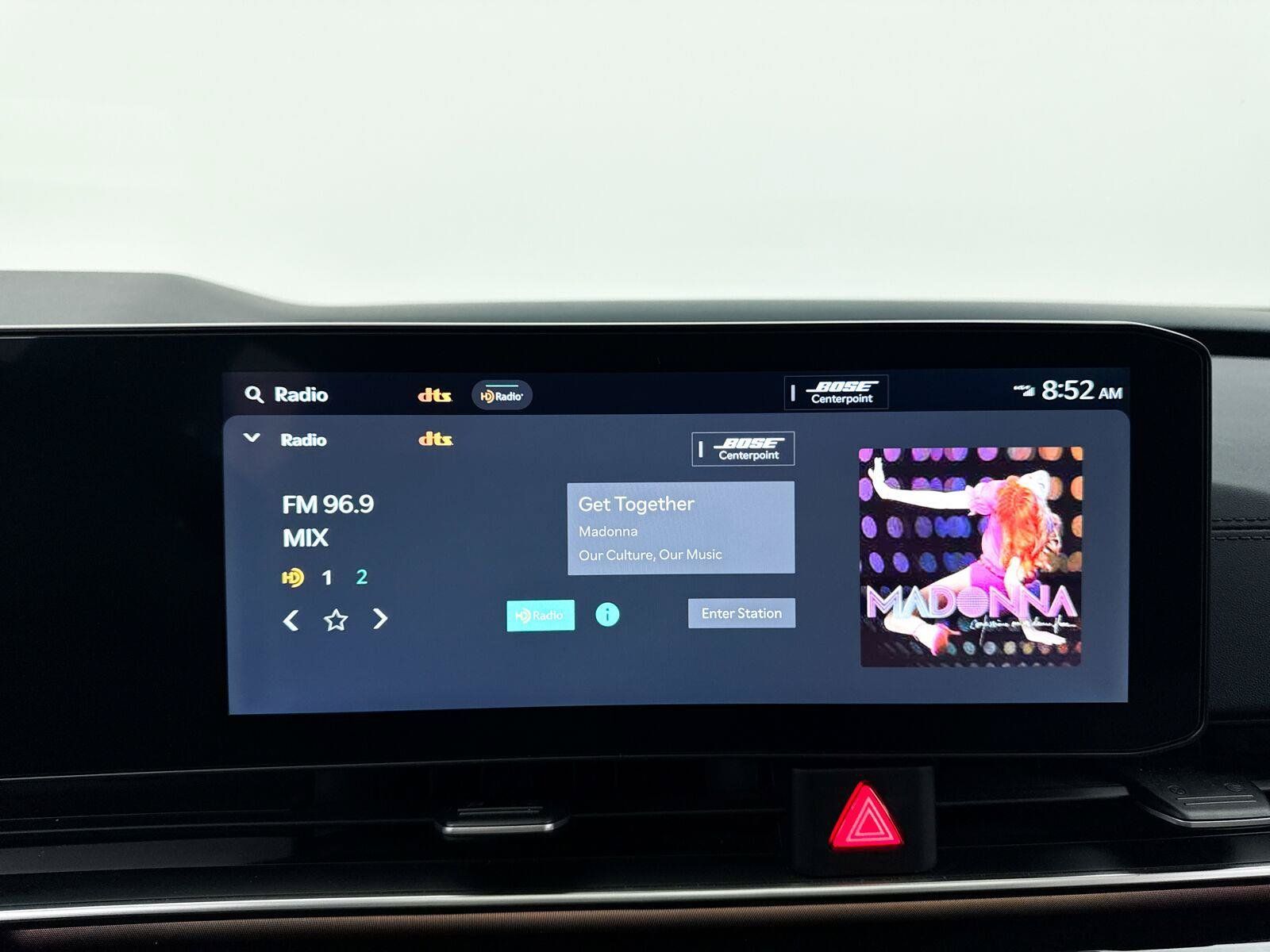 Certified 2025 Kia Carnival SX Prestige FWD image 6