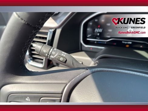 New 2025 GMC Sierra 3500 Denali Ultimate image 25