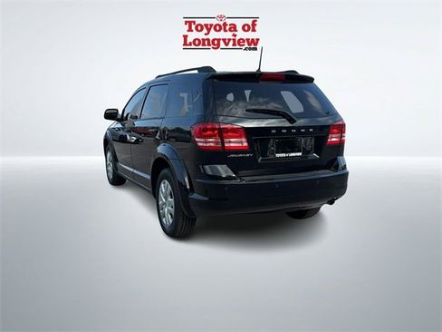 Used 2020 Dodge Journey SE image 5