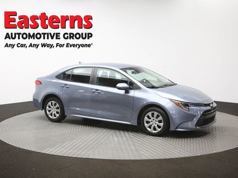 Used 2023 Toyota Corolla LE FWD image 47