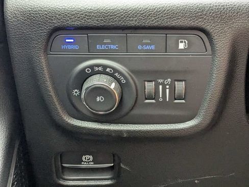 Used 2022 Jeep Grand Cherokee Limited 4xe AWD/4WD image 21