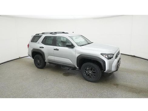 New 2025 Toyota 4Runner SR5 image 12