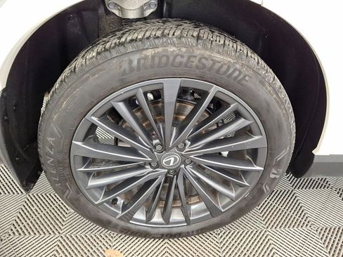 Used 2024 Lexus RX 350h 350H Premium w/ Accessory Package (Z1) image 27