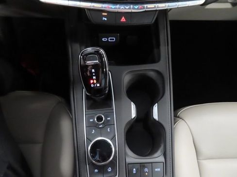 Certified 2023 Cadillac XT4 Luxury image 17