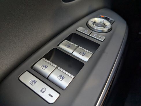 New 2025 Genesis GV70 3.5T Sport w/ Sport Prestige Package image 20