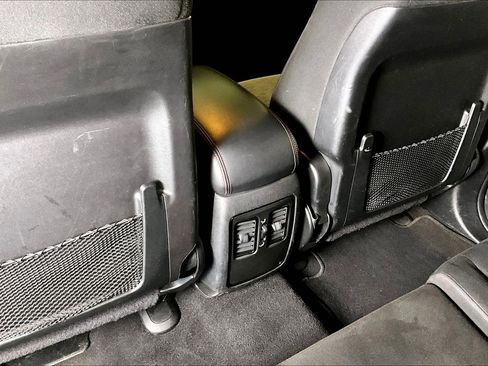 Used 2023 Dodge Durango GT image 10