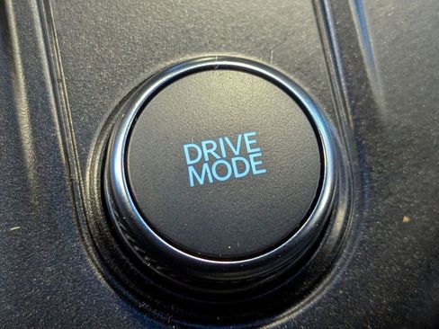 Certified 2025 Ford Explorer ST-Line w/ ST-Line Street Pack image 29