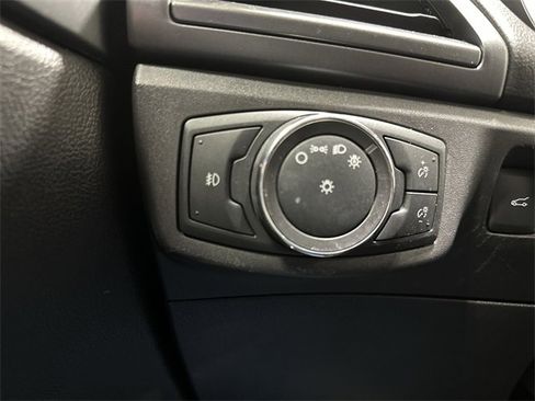 Used 2015 Ford Fusion Titanium image 19