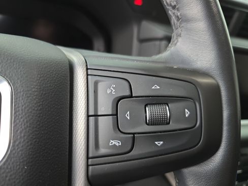 Used 2023 GMC Yukon Denali w/ Denali Reserve Package image 19