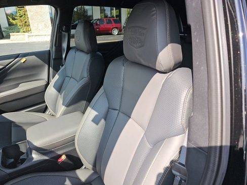 Used 2025 Subaru Outback Wilderness image 37