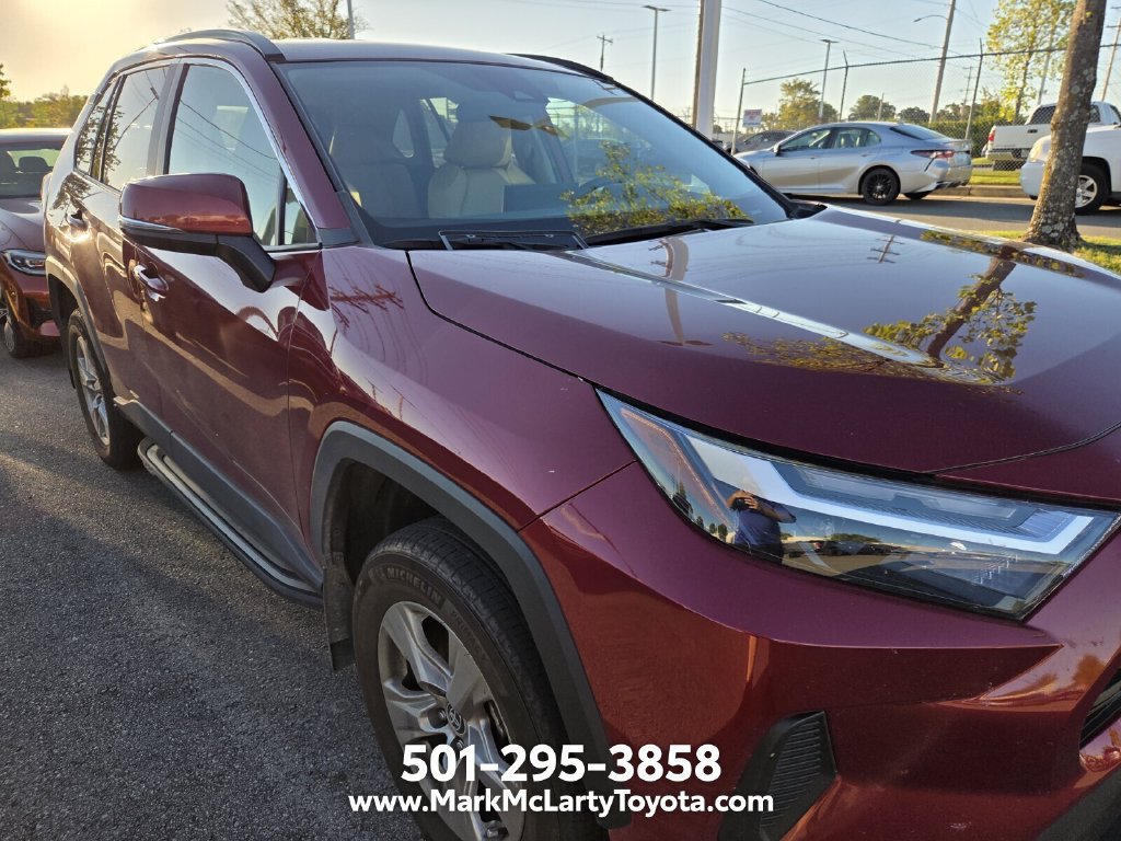 Used 2023 Toyota RAV4 XLE FWD image 9